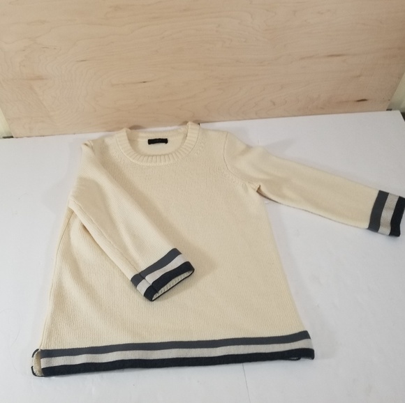 J Crew Triple Tipped Sweater Off White Size XS - Picture 2 of 4